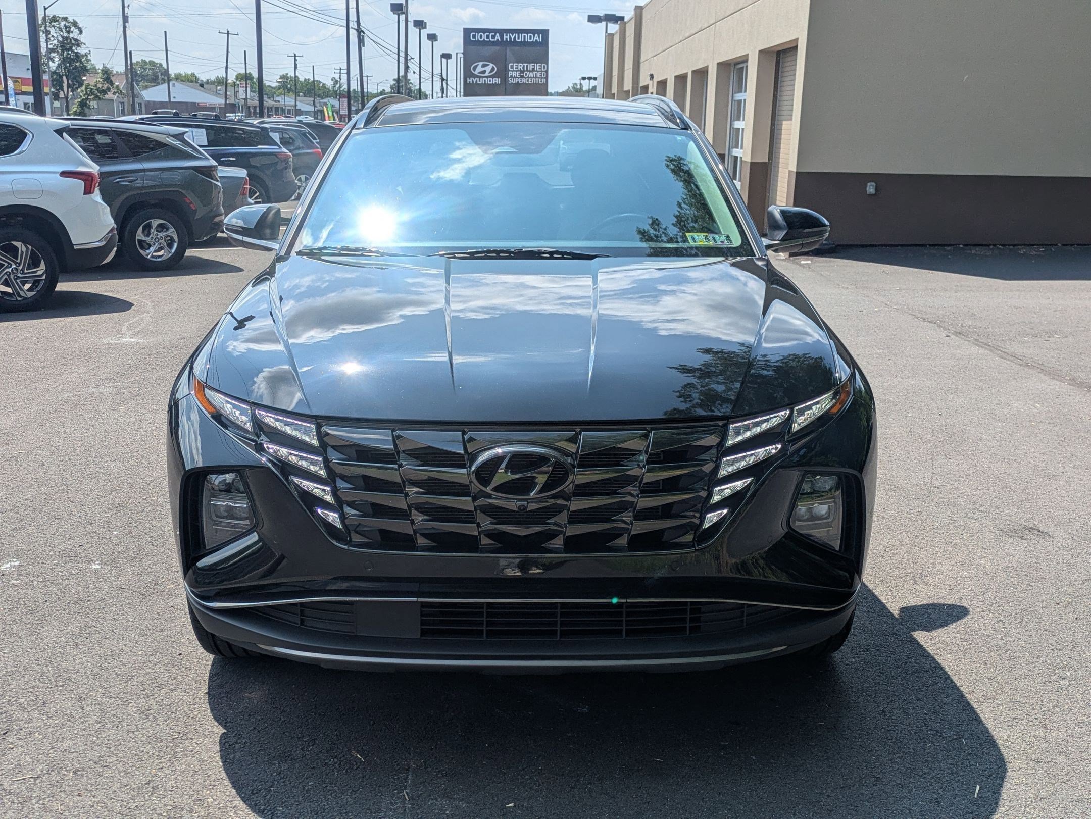 2022 Hyundai Tucson Limited photo 2