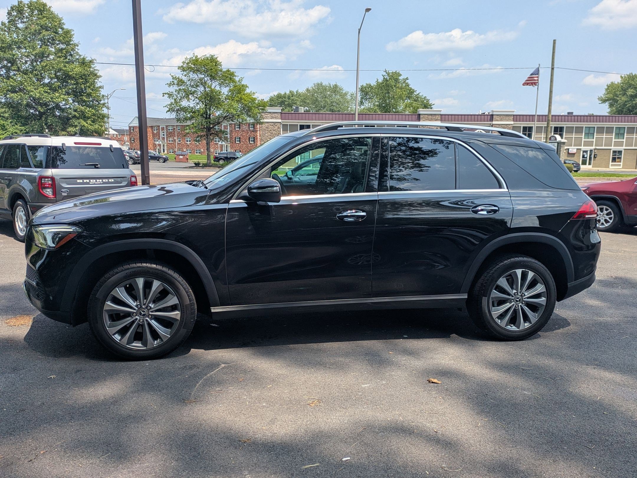 2021 Mercedes Benz GLE 350 4MATIC photo 3
