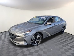 2023 Hyundai Elantra SEL Sedan