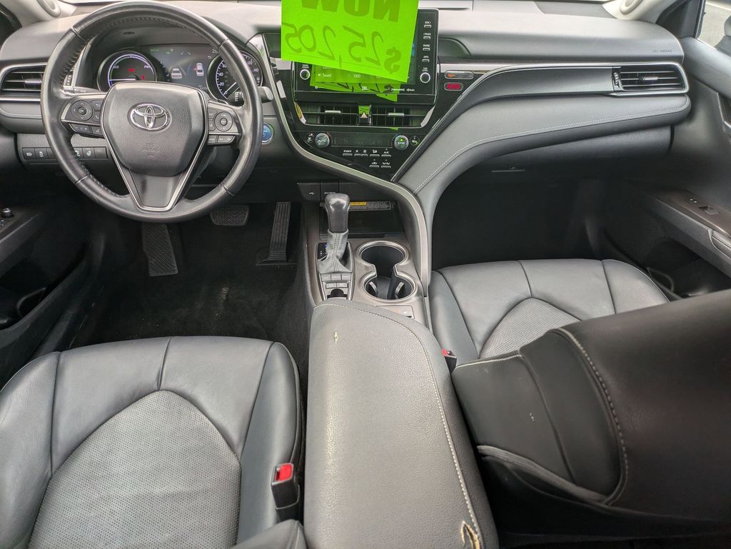 2021 Toyota Camry XSE - Photo 20