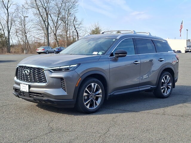 2024 Infiniti QX60 Luxe photo 3