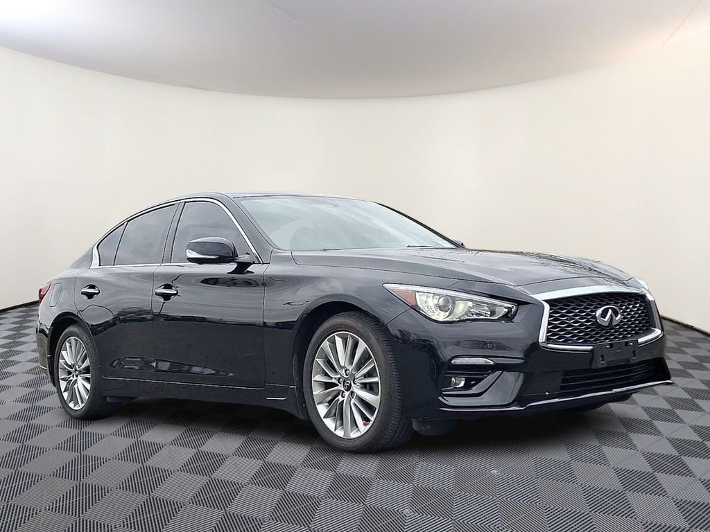 2021 INFINITI Q50 LUXE's photo