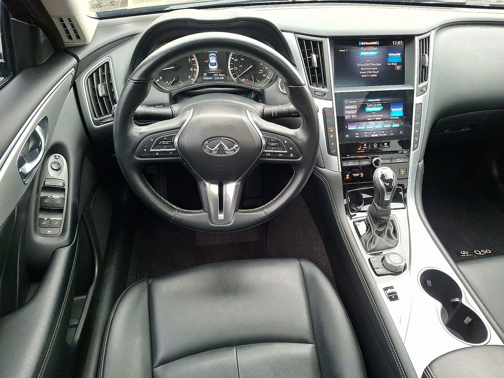 2021 Infiniti Q50 3.0t LUXE photo 2