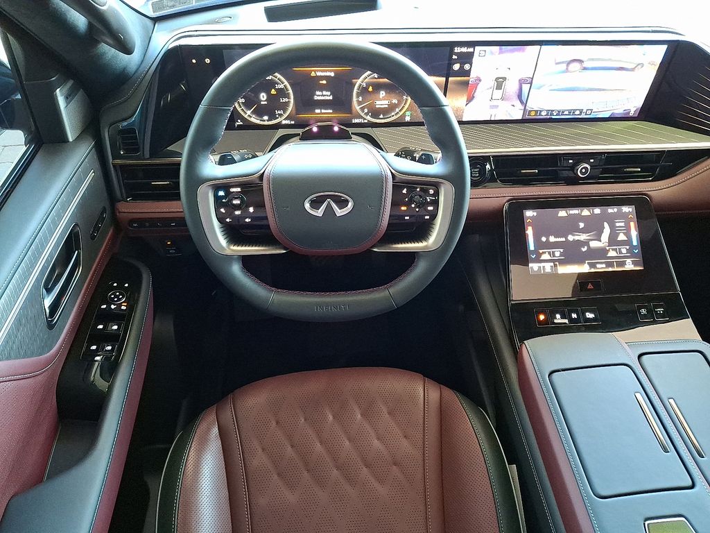 2025 Infiniti QX80 photo 2