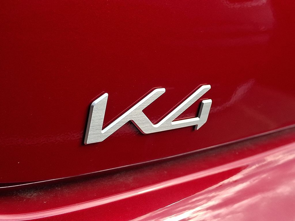 2025 Kia K4 GT-Line - Photo 15