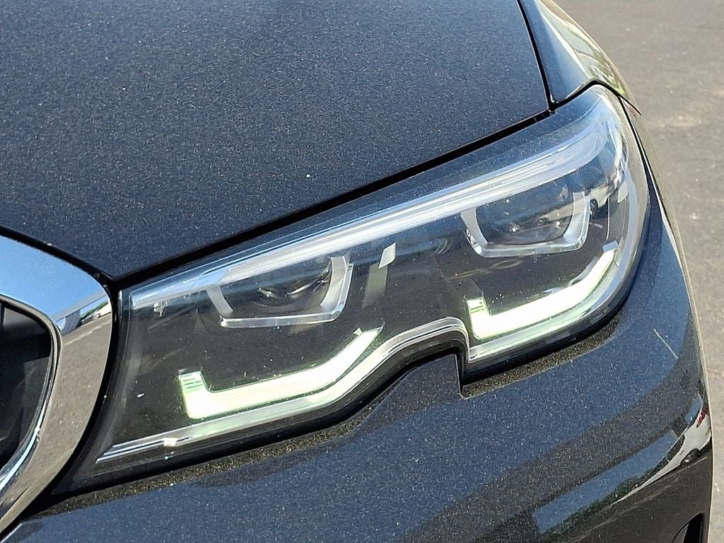 2021 BMW 3 Series 330i - Photo 13