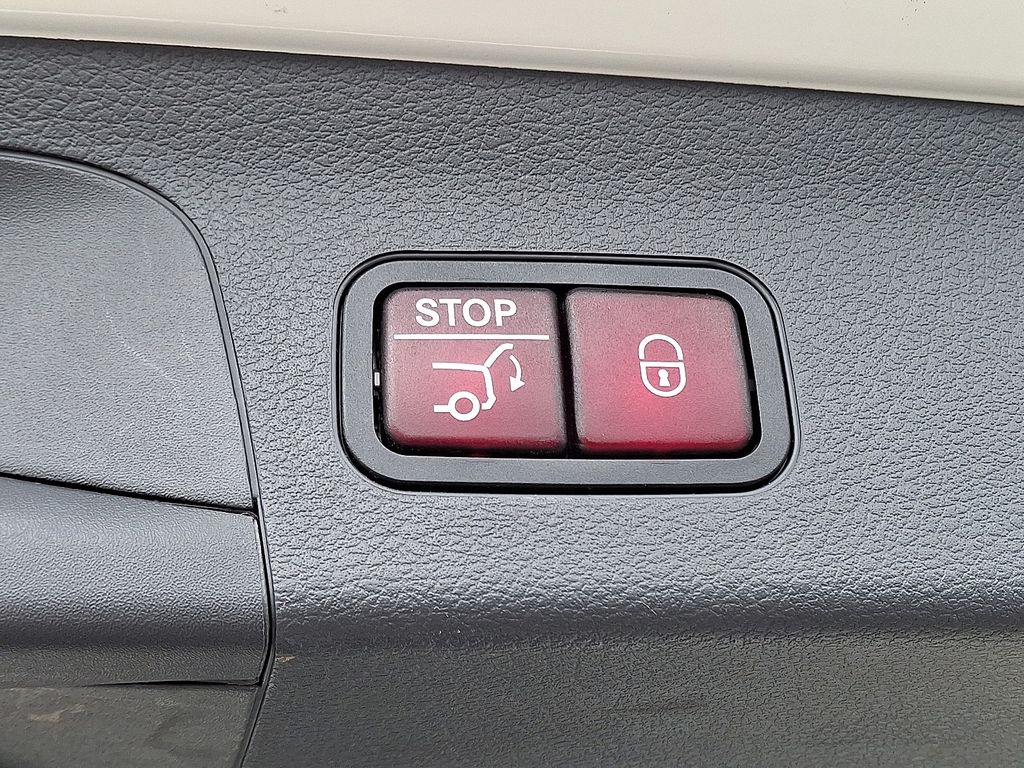2020 Mercedes-Benz GLS GLS580 - Photo 30