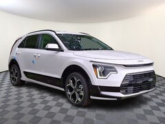 2025 Kia Niro EX Touring SUV