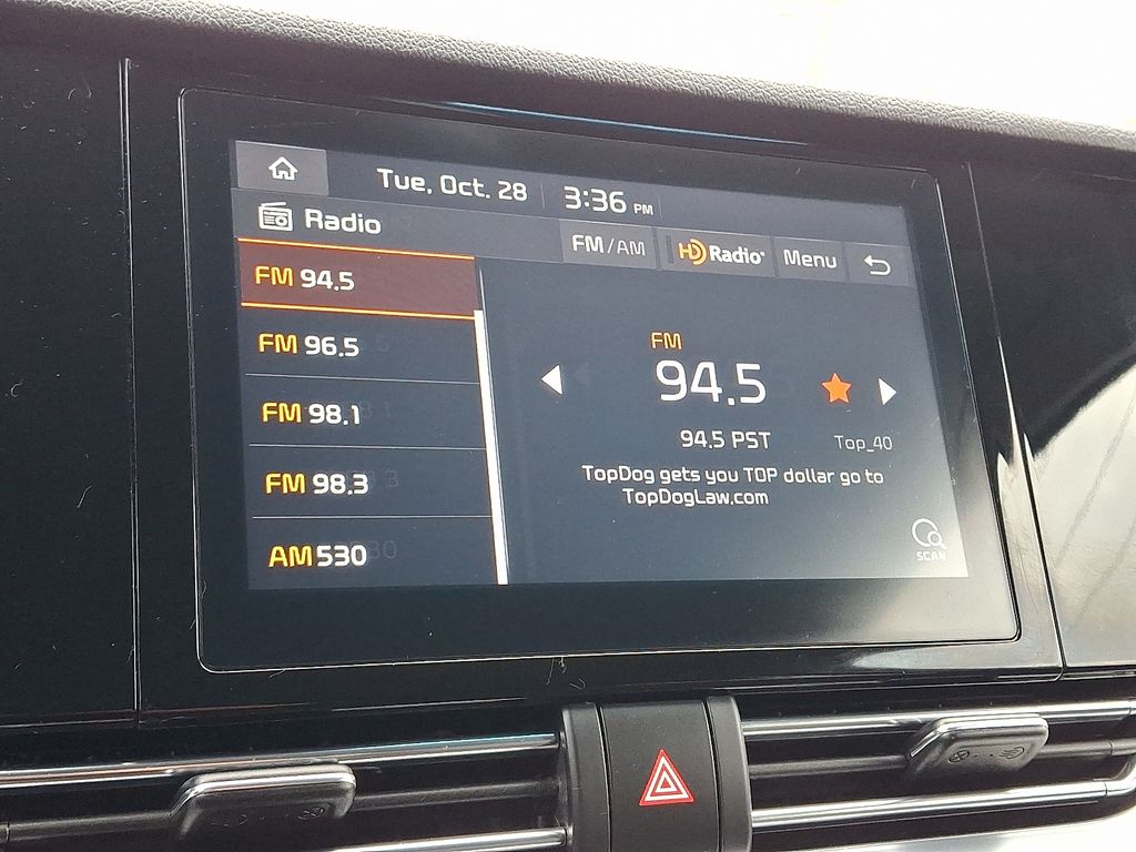 2022 Kia Niro LXS photo 3