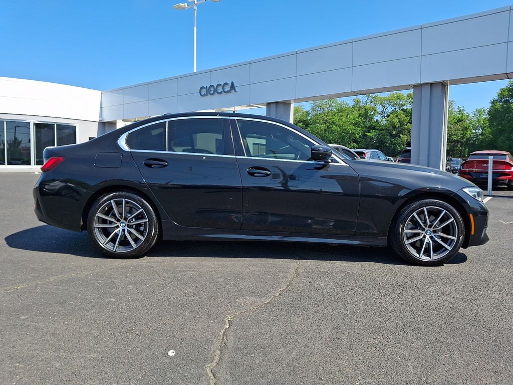 2021 BMW 3 Series 330i - Photo 10