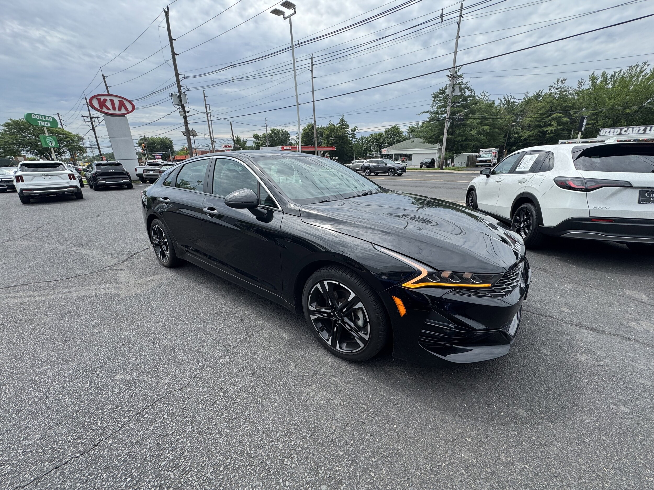 2023 Kia K5 GT-Line photo 2