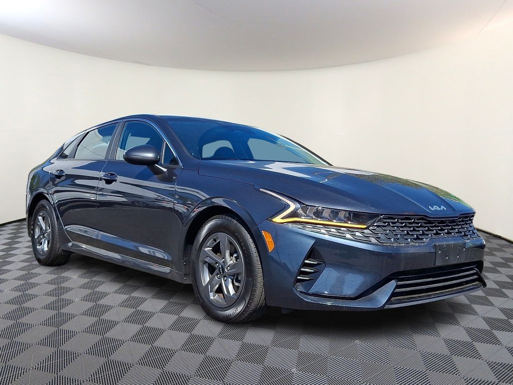 2023 Kia K5 LXS