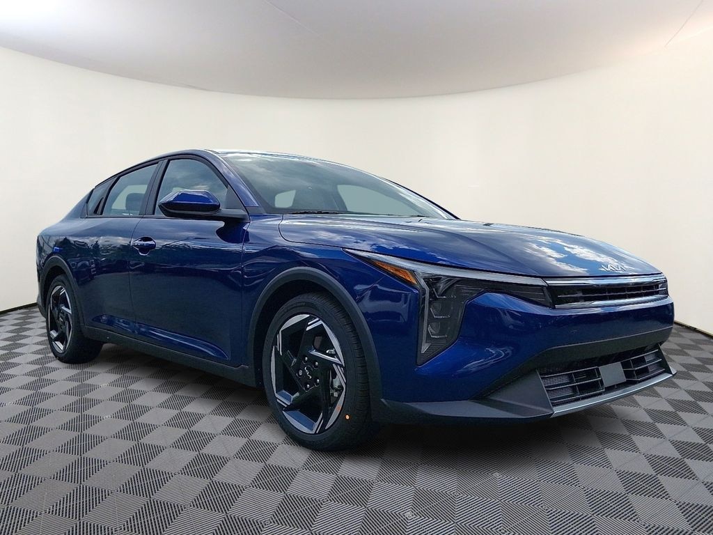 New 2025 Kia K4 EX Sedan