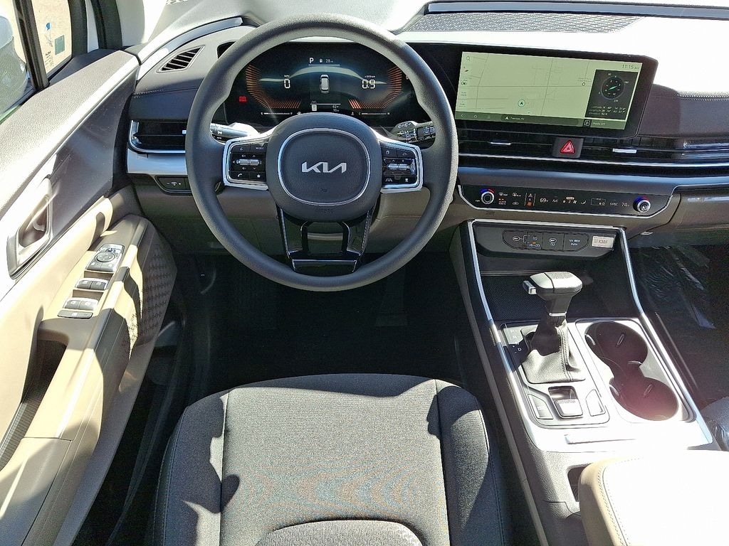 New 2026 Kia Carnival LX Van Passenger Van