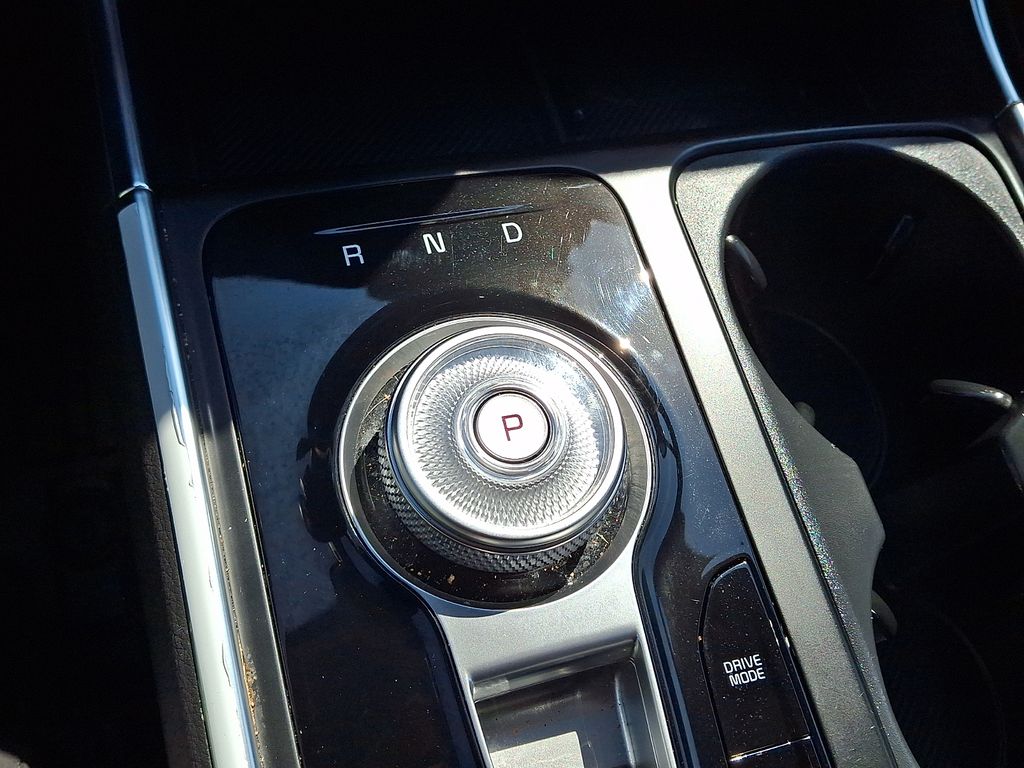 2025 Kia Carnival SX - Photo 19