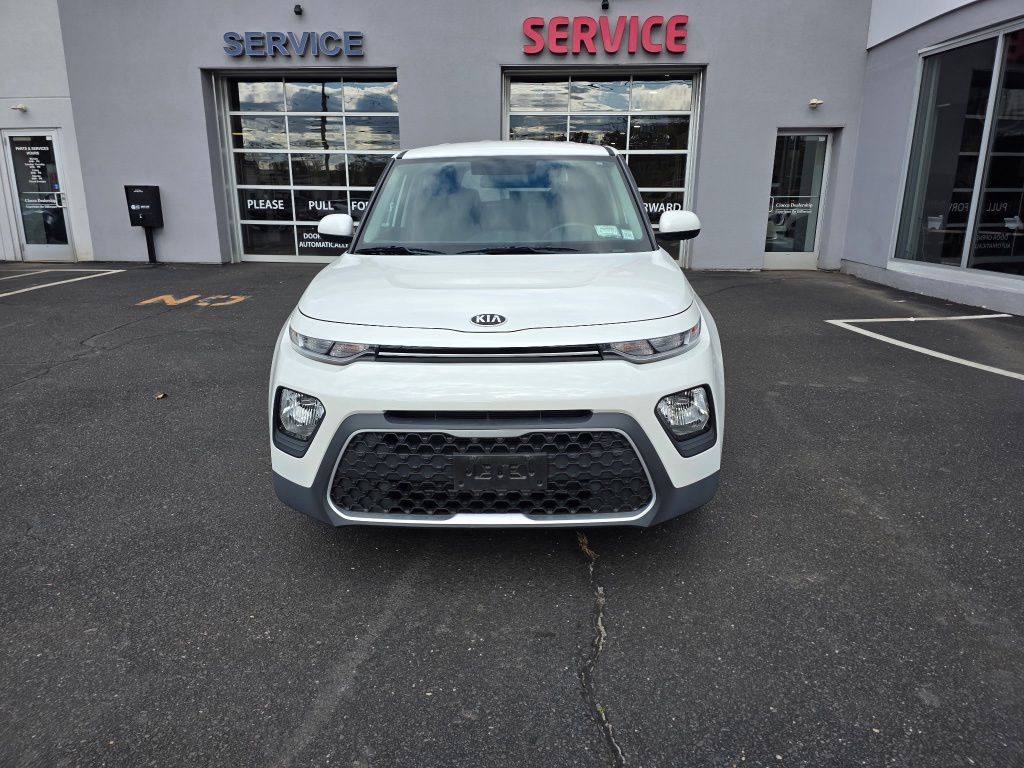 2020 Kia Soul LX's photo