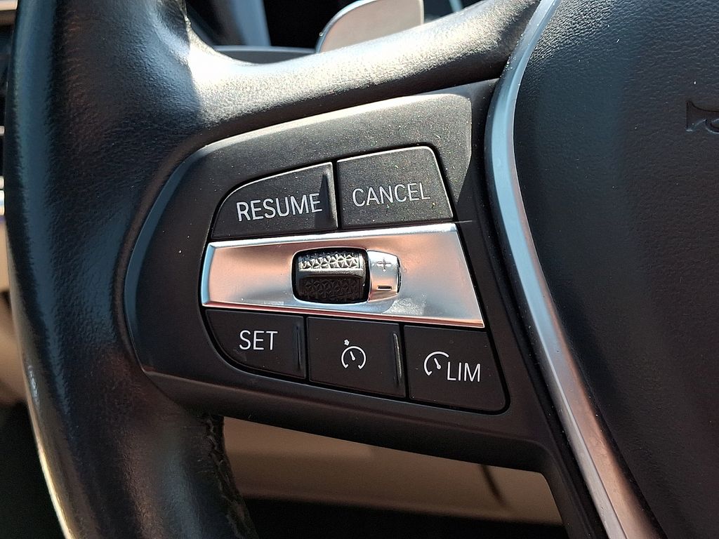 2021 BMW 3 Series 330i - Photo 24