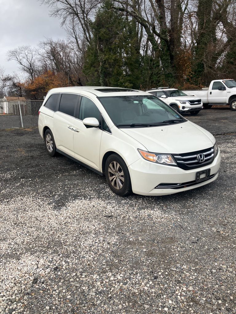 2016 Honda Odyssey EX-L photo 3