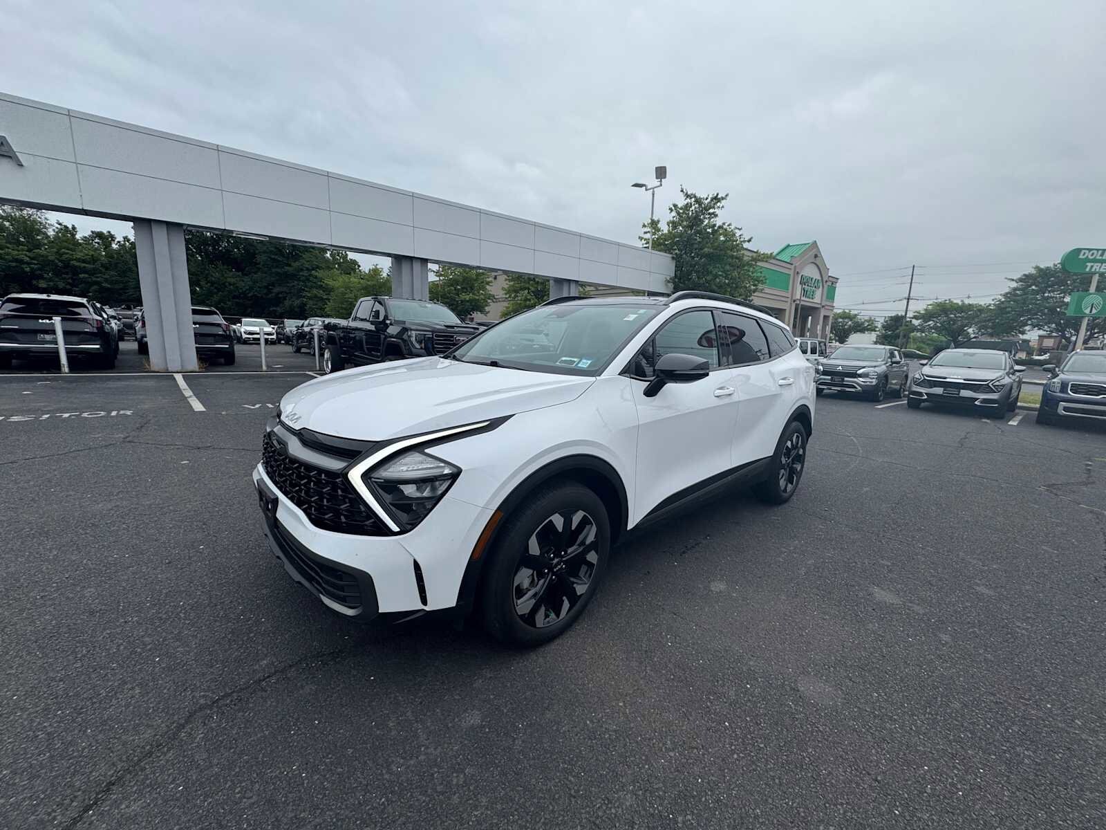2023 Kia Sportage X-Line photo 2