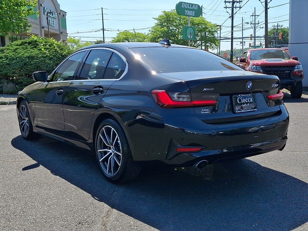 2021 BMW 3 Series 330i - Photo 7