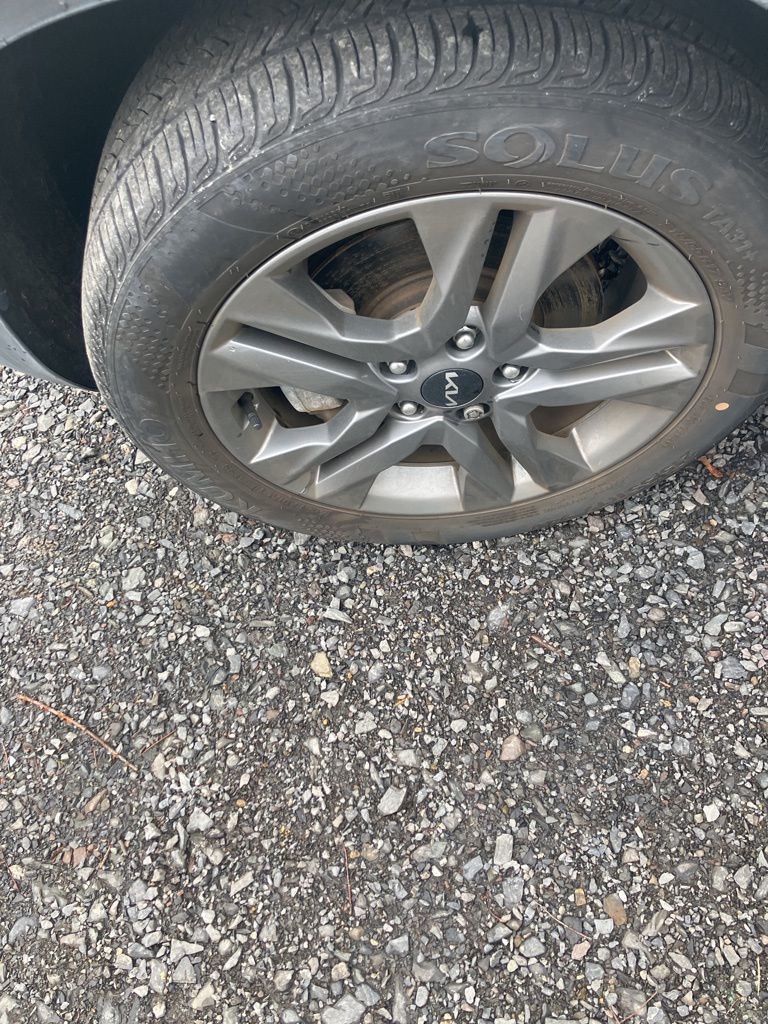 2022 Kia Seltos S photo 4