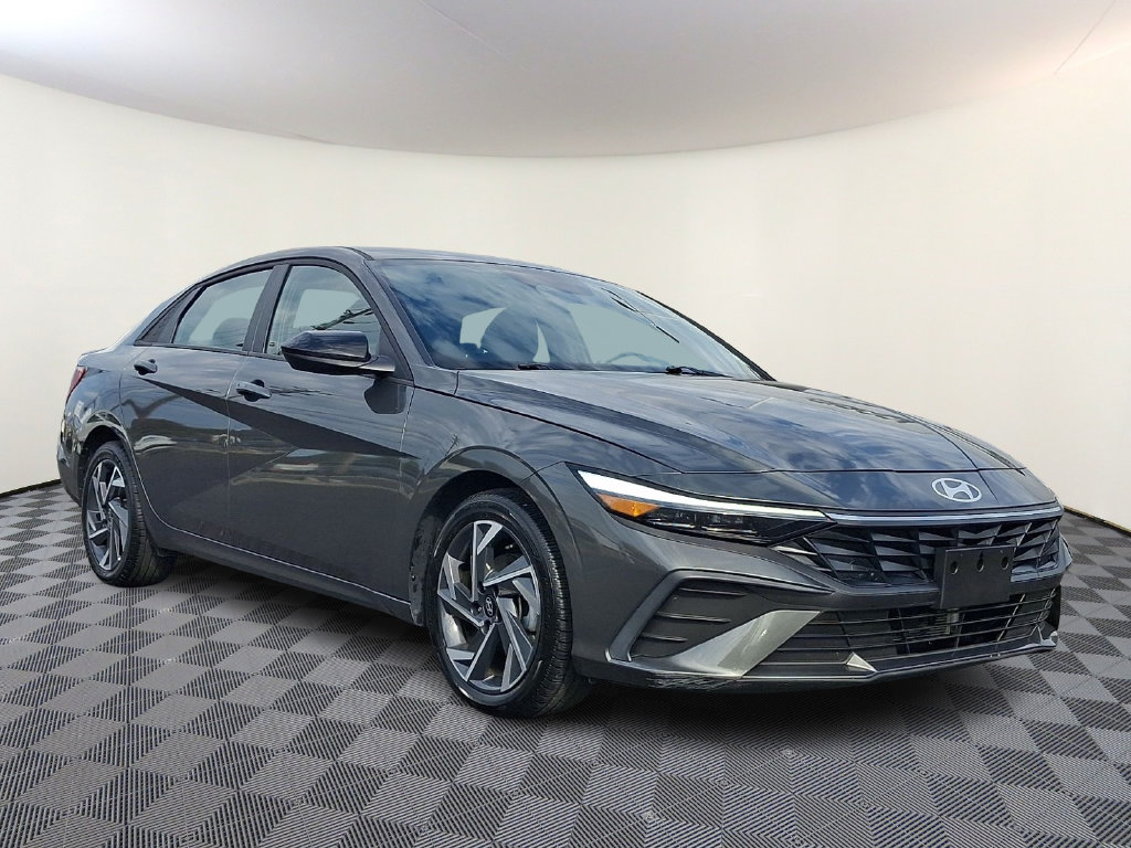 2025 Hyundai Elantra Hybrid