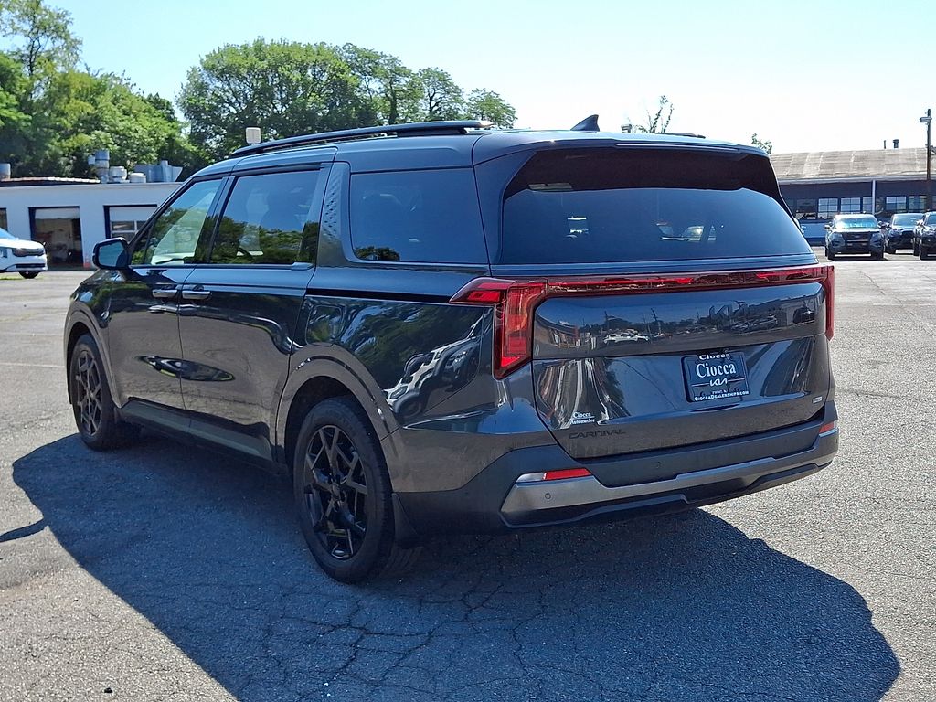 2025 Kia Carnival SX - Photo 7