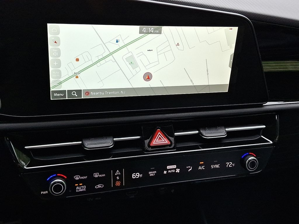 New 2025 Kia Niro EX Touring SUV