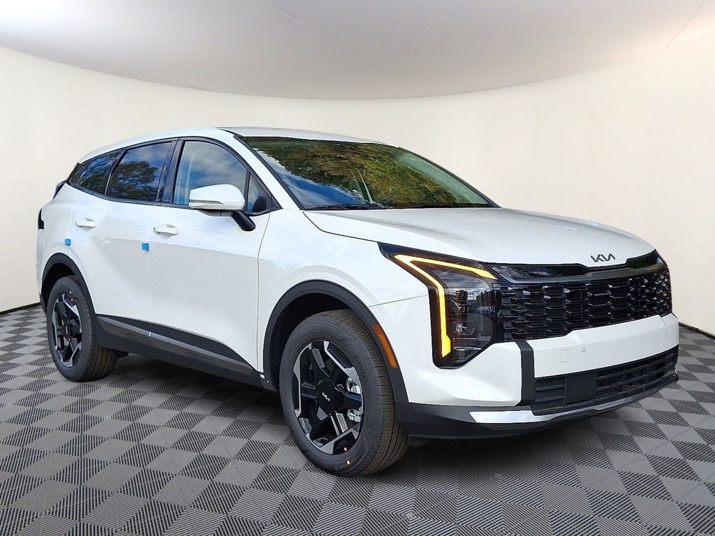 New 2026 Kia Sportage Hybrid S SUV