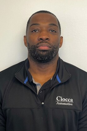 Staff member Rasheed Grant from ID_f57ac4f4ce3a