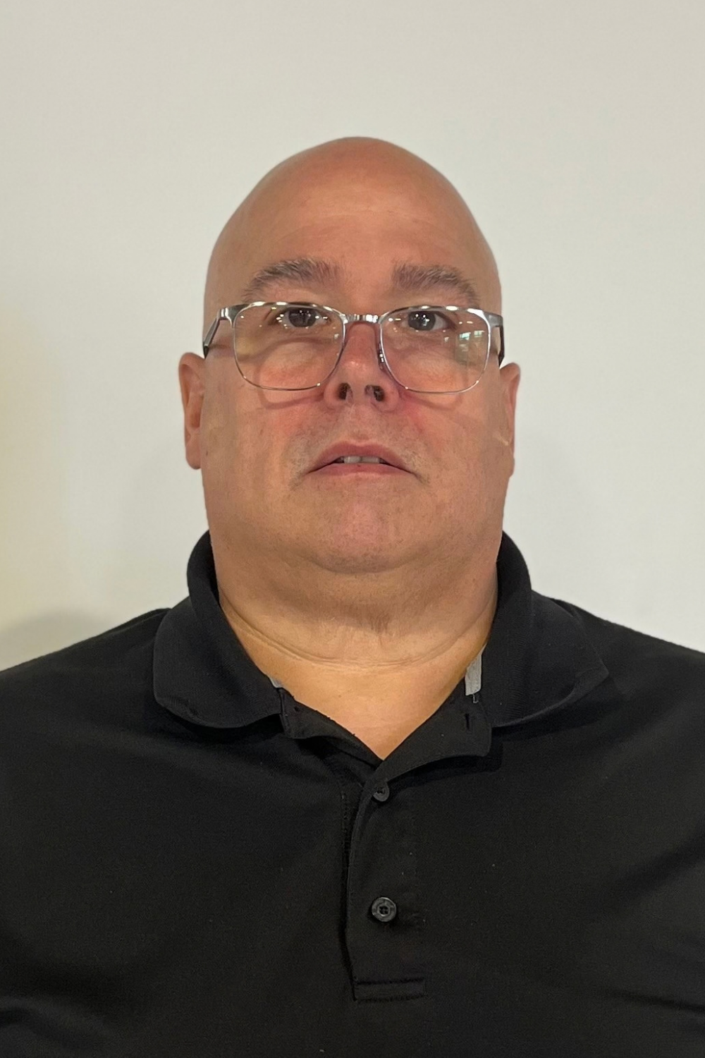 Staff member Alexander Popolo from ID_f57ac4f4ce3a