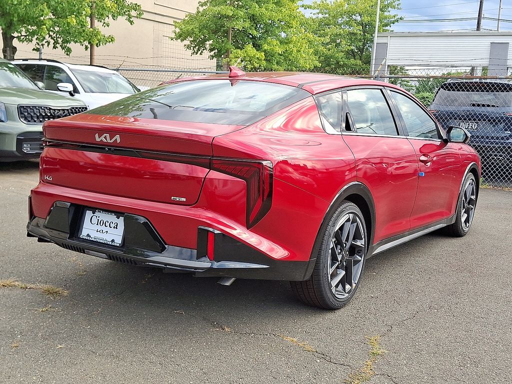 2025 Kia K4 GT-Line - Photo 7