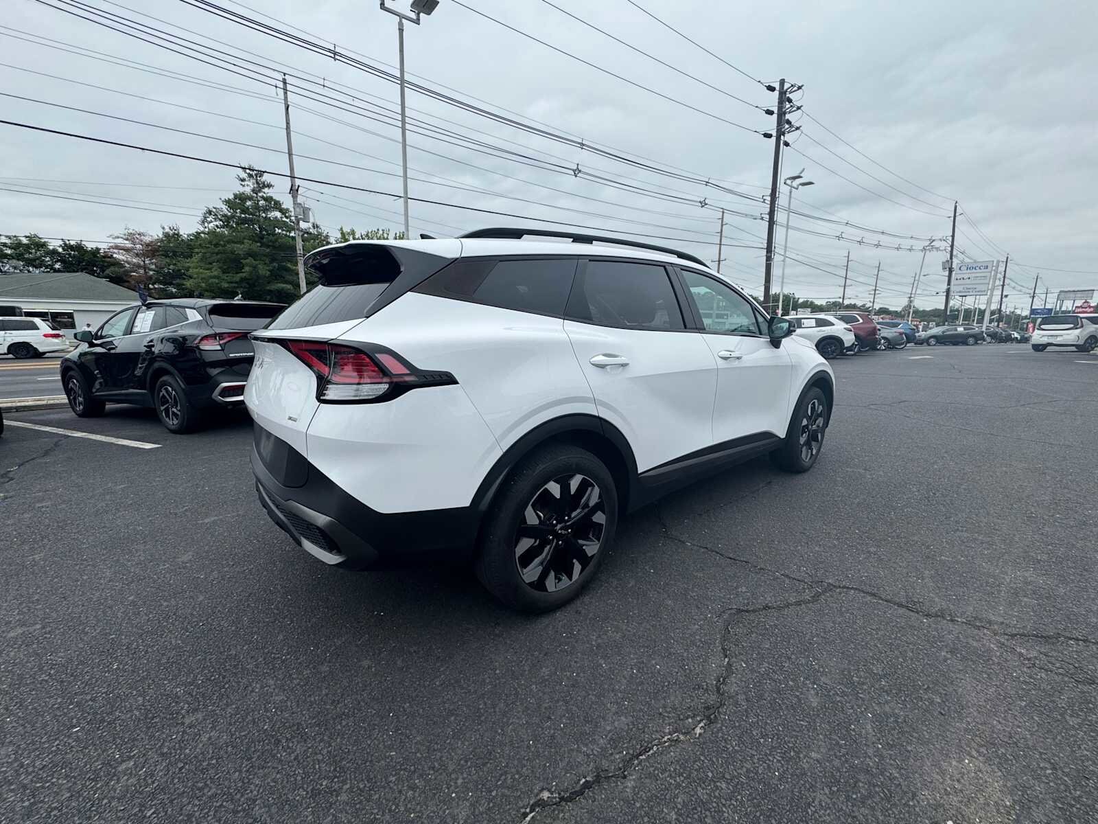 2023 Kia Sportage X-Line photo 4