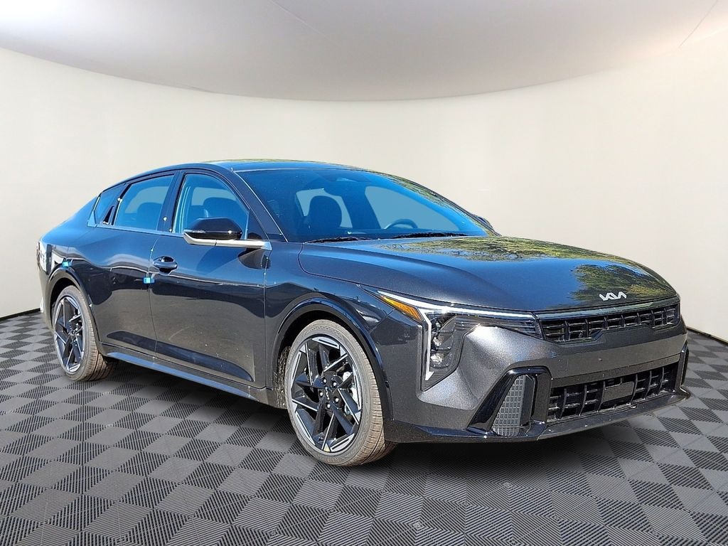 New 2025 Kia K4 GT-Line Sedan