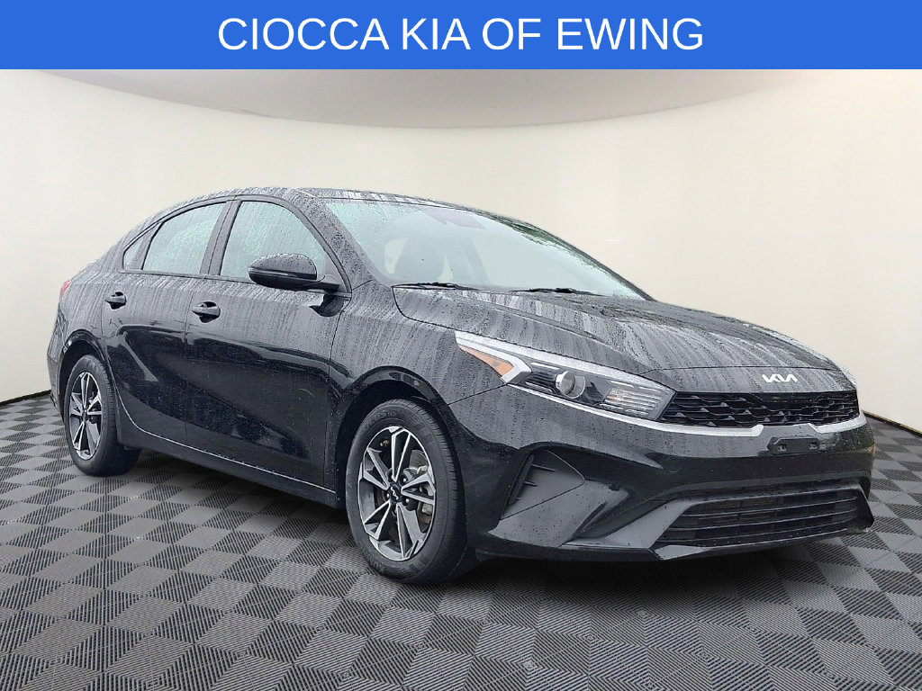 2024 Kia Forte LXS Sedan