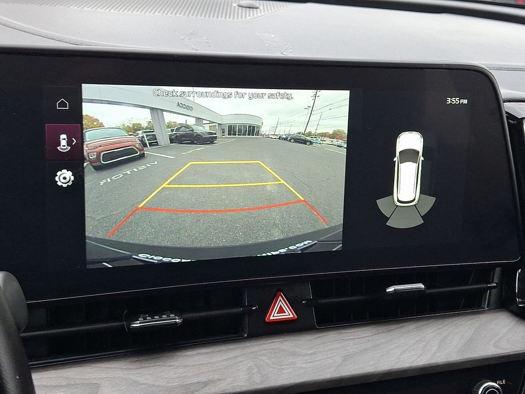 2024 Kia Sportage X-Line photo 4