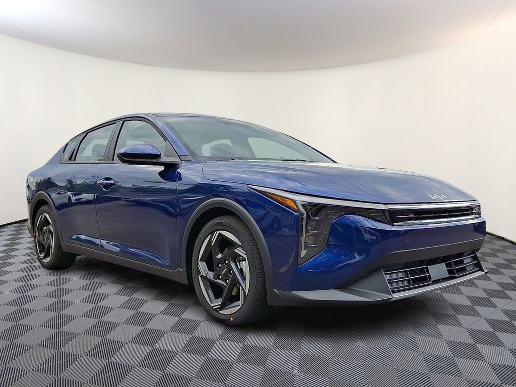 2025 Kia K4 EX's photo