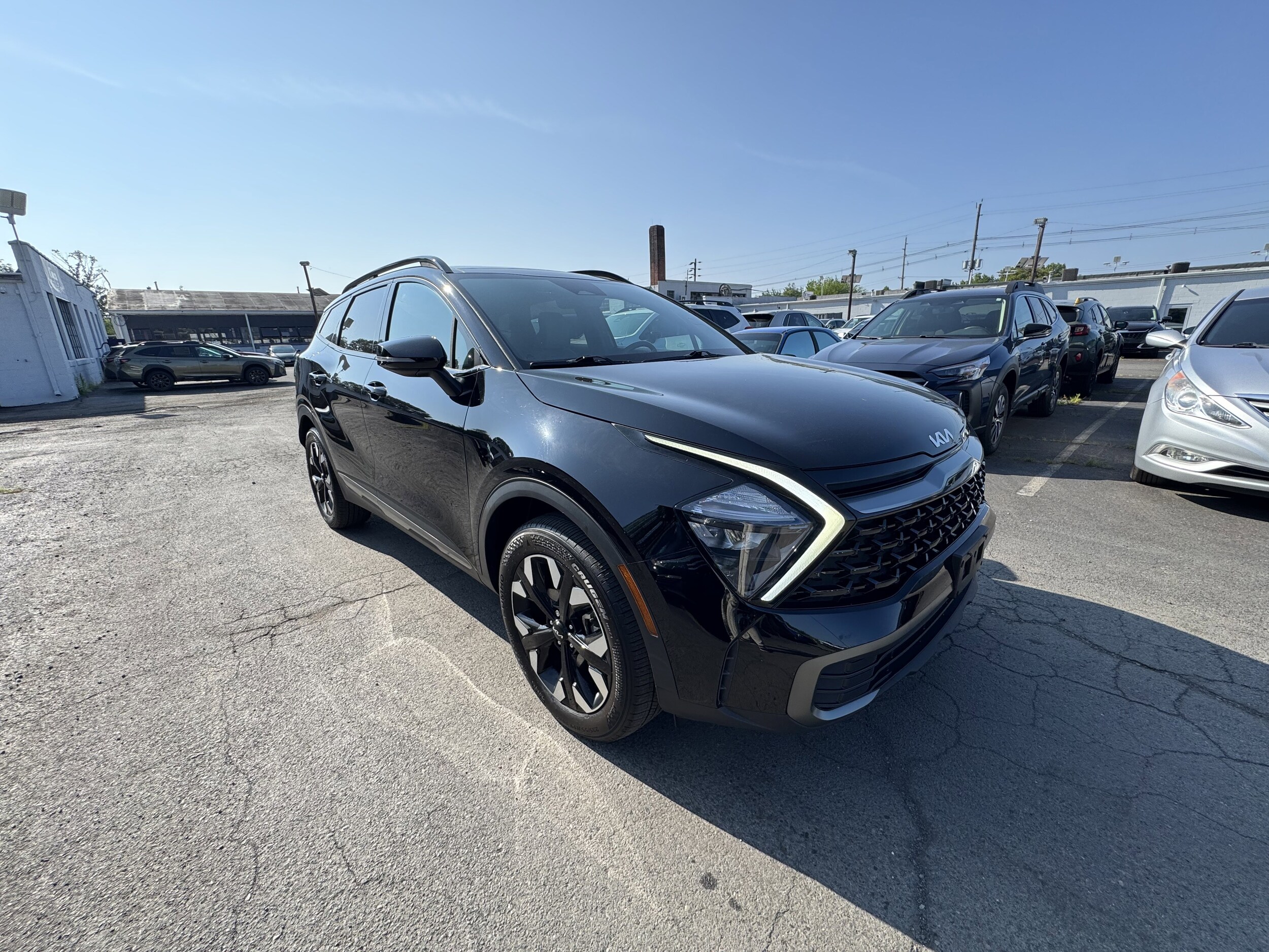 2023 Kia Sportage X-Line photo 2