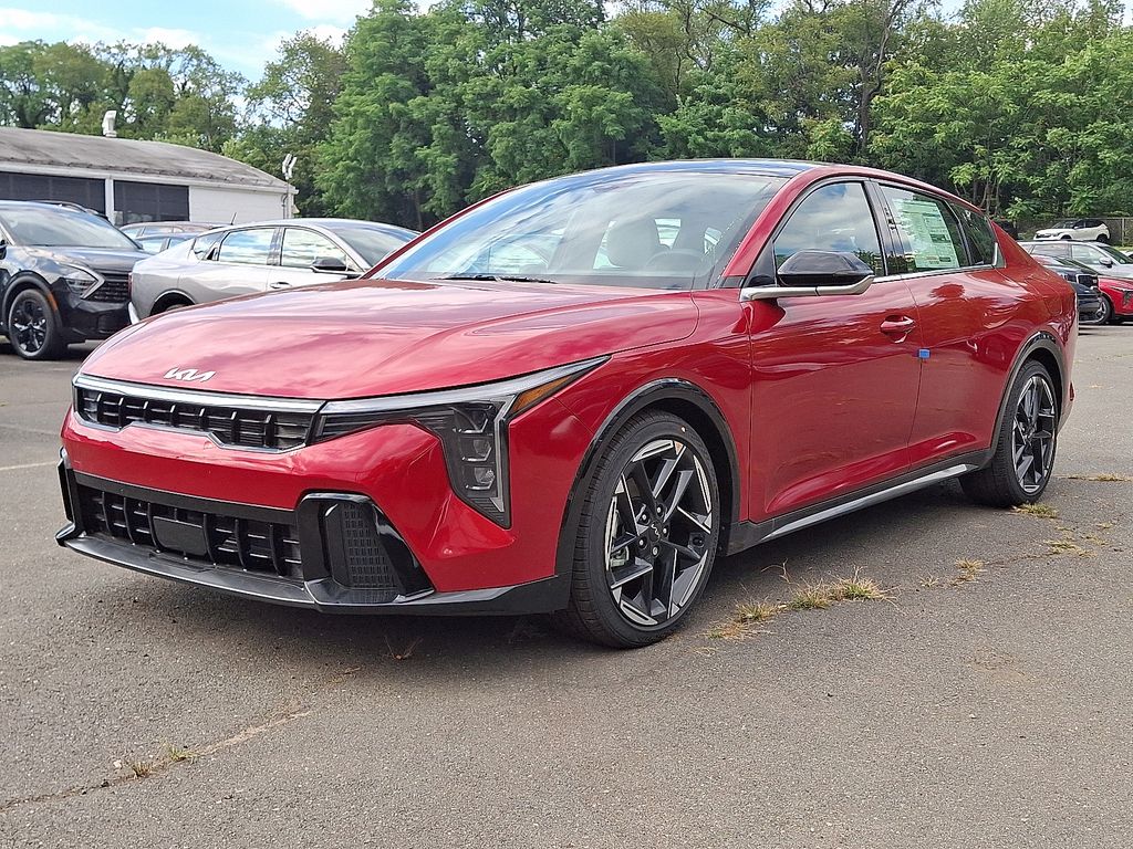 2025 Kia K4 GT-Line - Photo 5