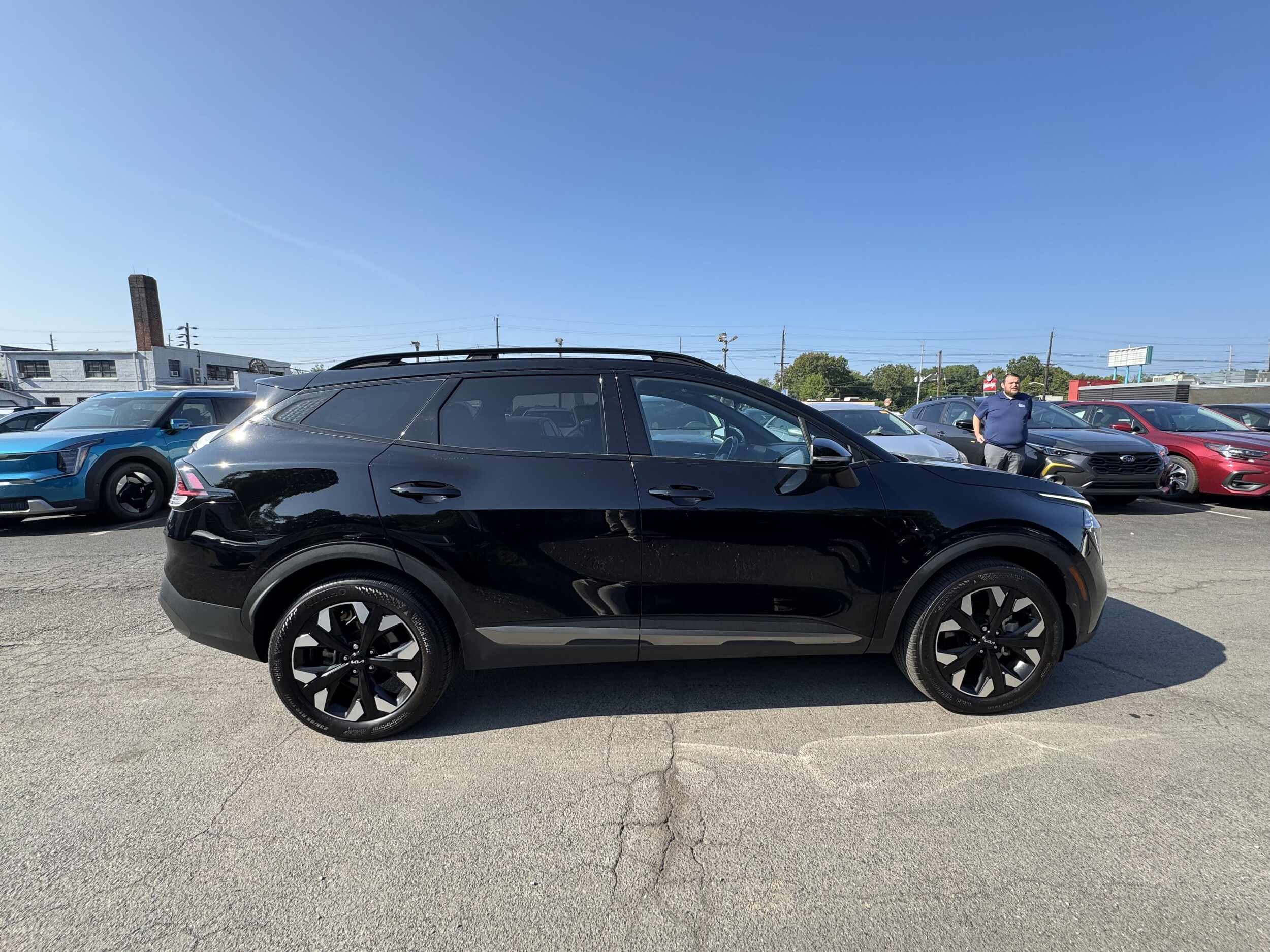 2023 Kia Sportage X-Line photo 3