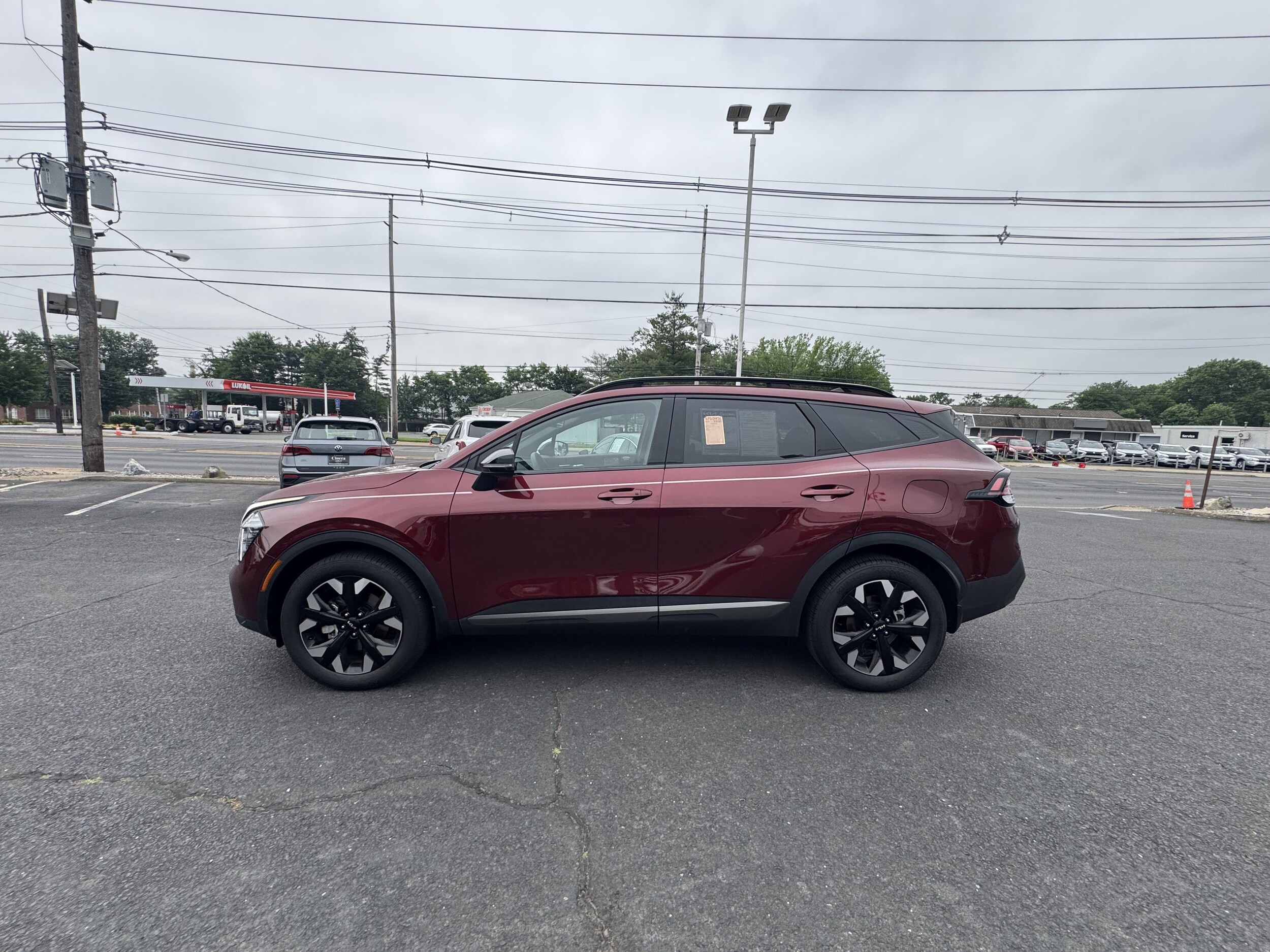 2024 Kia Sportage X-Line photo 2