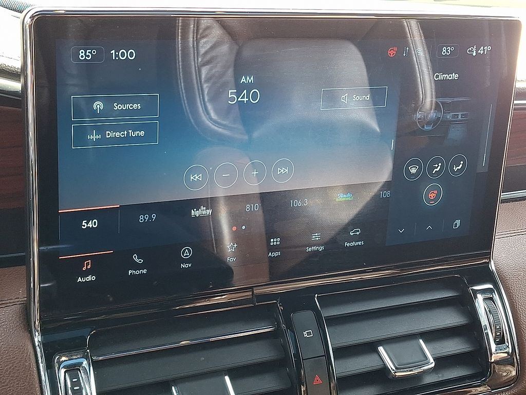 2022 Lincoln Navigator L Reserve photo 3