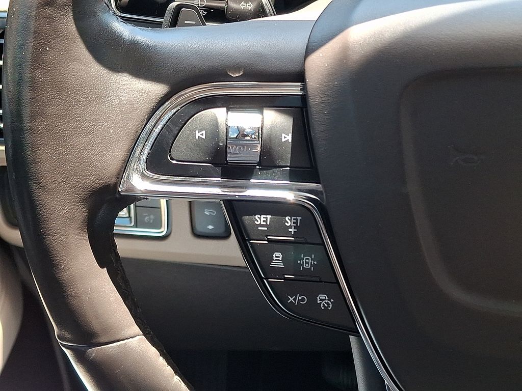 2022 Lincoln Navigator Reserve L - Photo 22