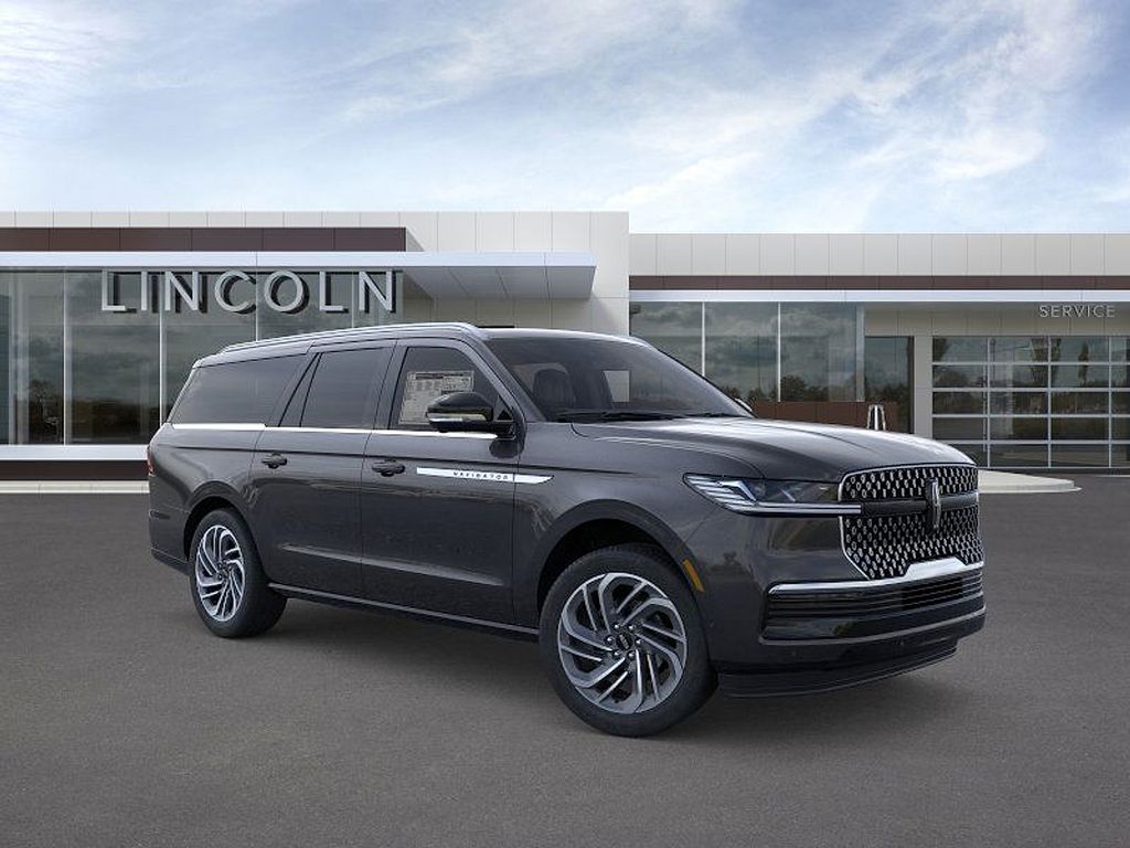 2026 Lincoln Navigator Reserve L - Photo 7