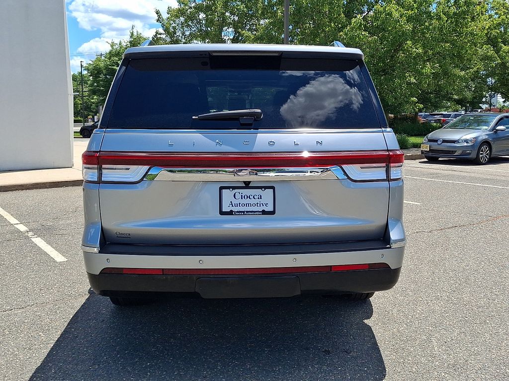 2022 Lincoln Navigator Reserve L - Photo 8