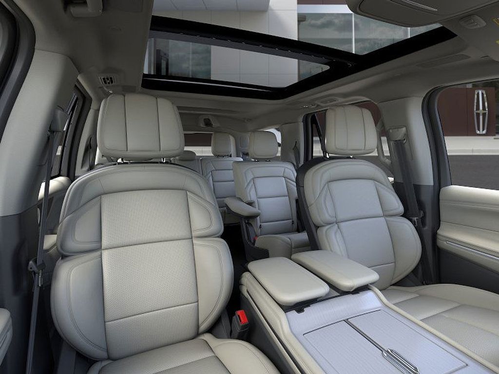 2026 Lincoln Navigator Reserve - Photo 10