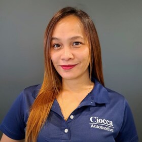 Staff member Irene Navarro from ID_c3be42f94390