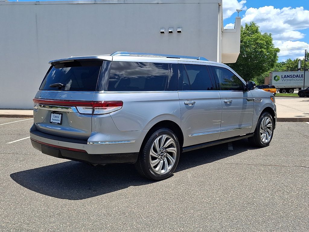 2022 Lincoln Navigator Reserve L - Photo 9