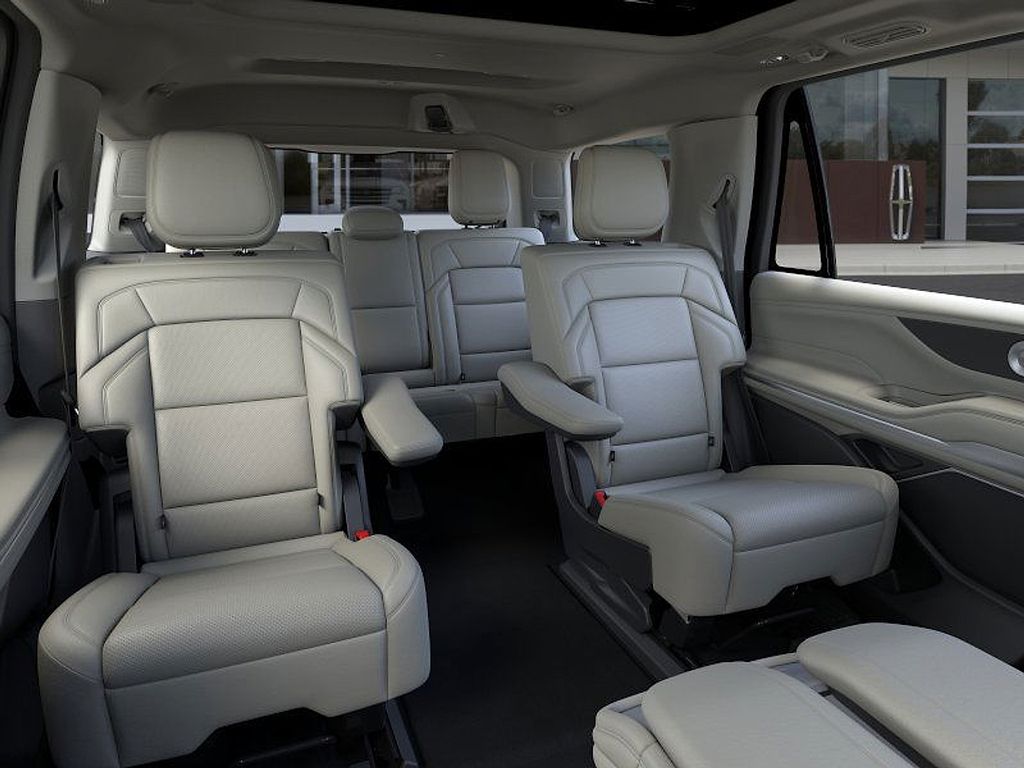 2026 Lincoln Navigator Reserve - Photo 11