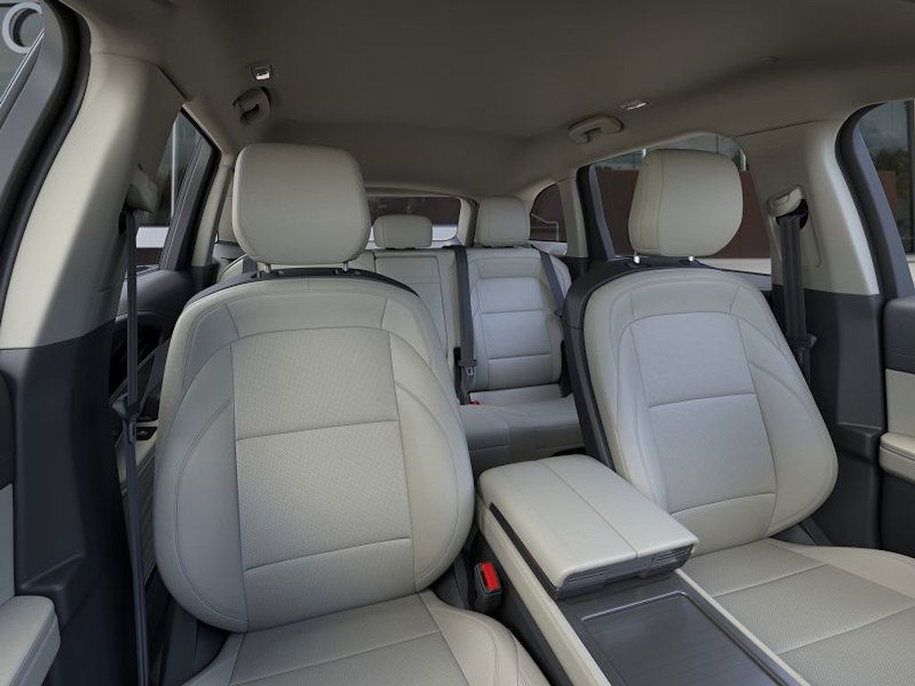 2026 Lincoln Nautilus Premiere - Photo 10